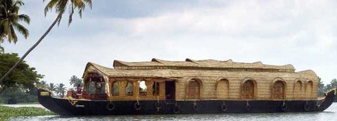 Penta Green House Boat, Alleppey