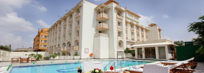 Hotel Holiday Inn, Jaipur